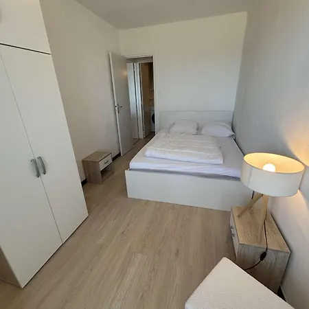 Sh180-135 - 2 Pieces 4 Couchages Hilaire De Riez *